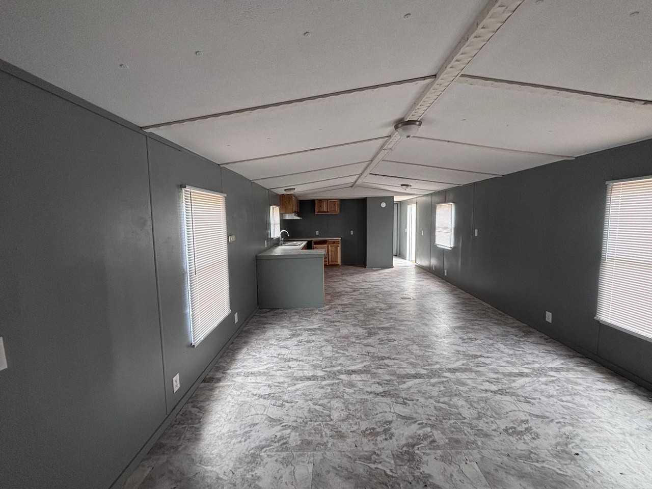 Miller Loop Manor MHP - Photo 2 of 6