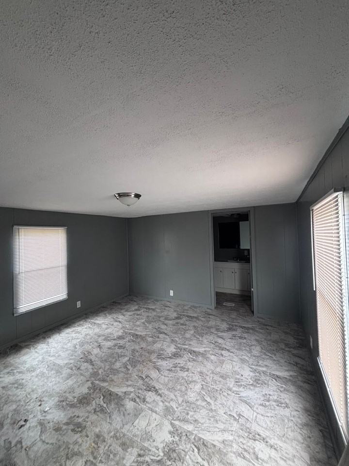 Miller Loop Manor MHP - Photo 4 of 6