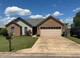 featured image of 315 Village Dr