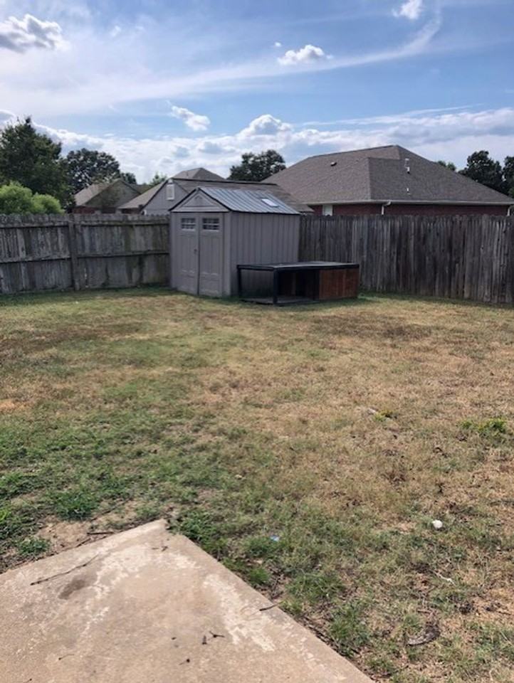 315 Village Dr - Photo 7 of 7