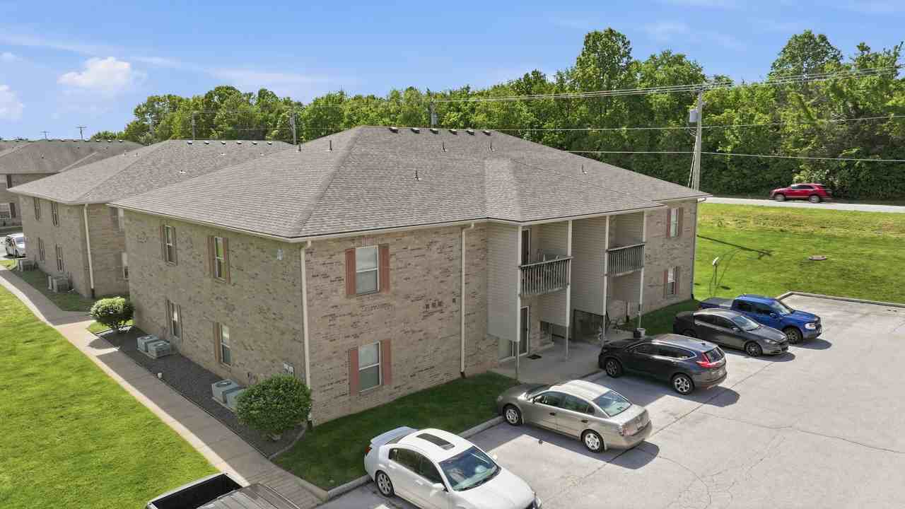 2035 Southfork Dr #2035 - Photo 4 of 8