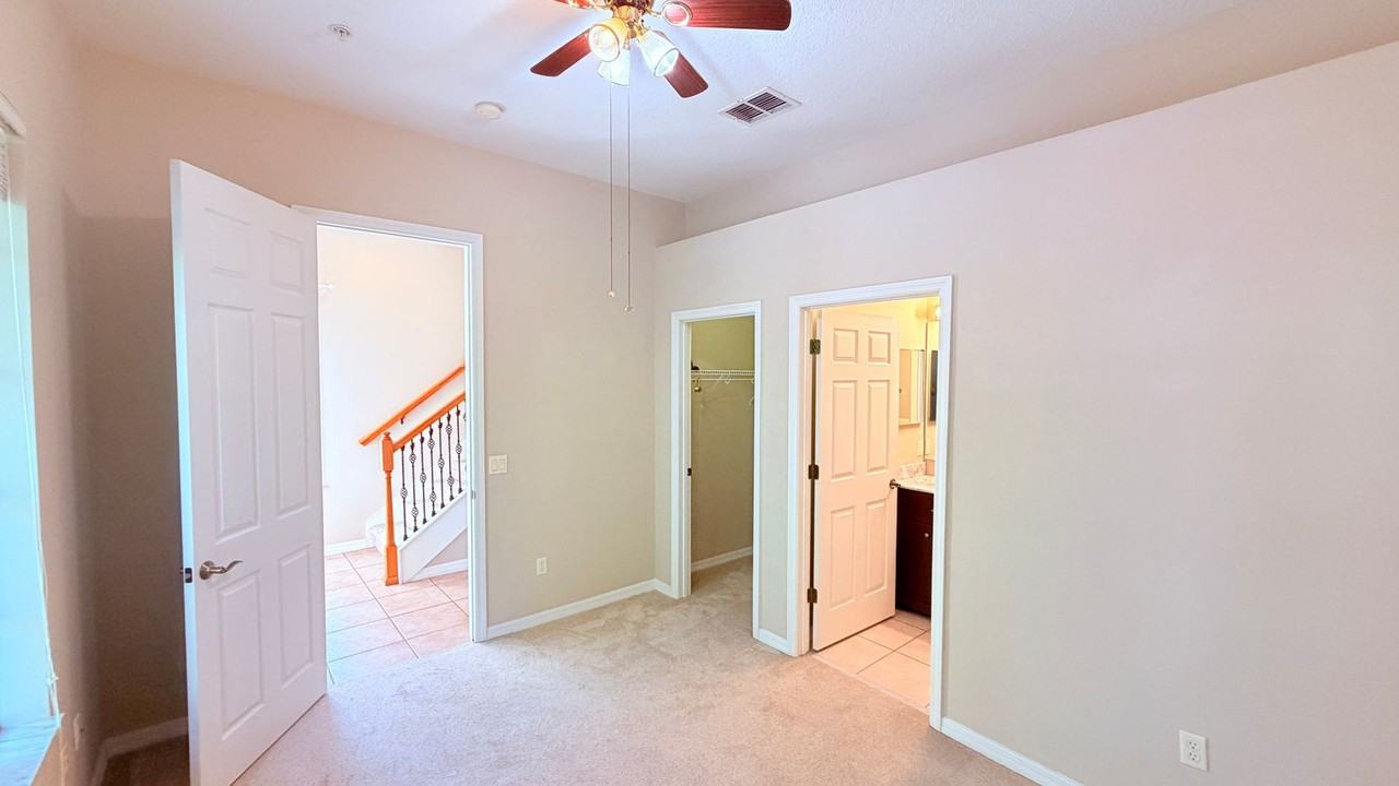 359 Lansbrook Ln - Photo 7 of 27