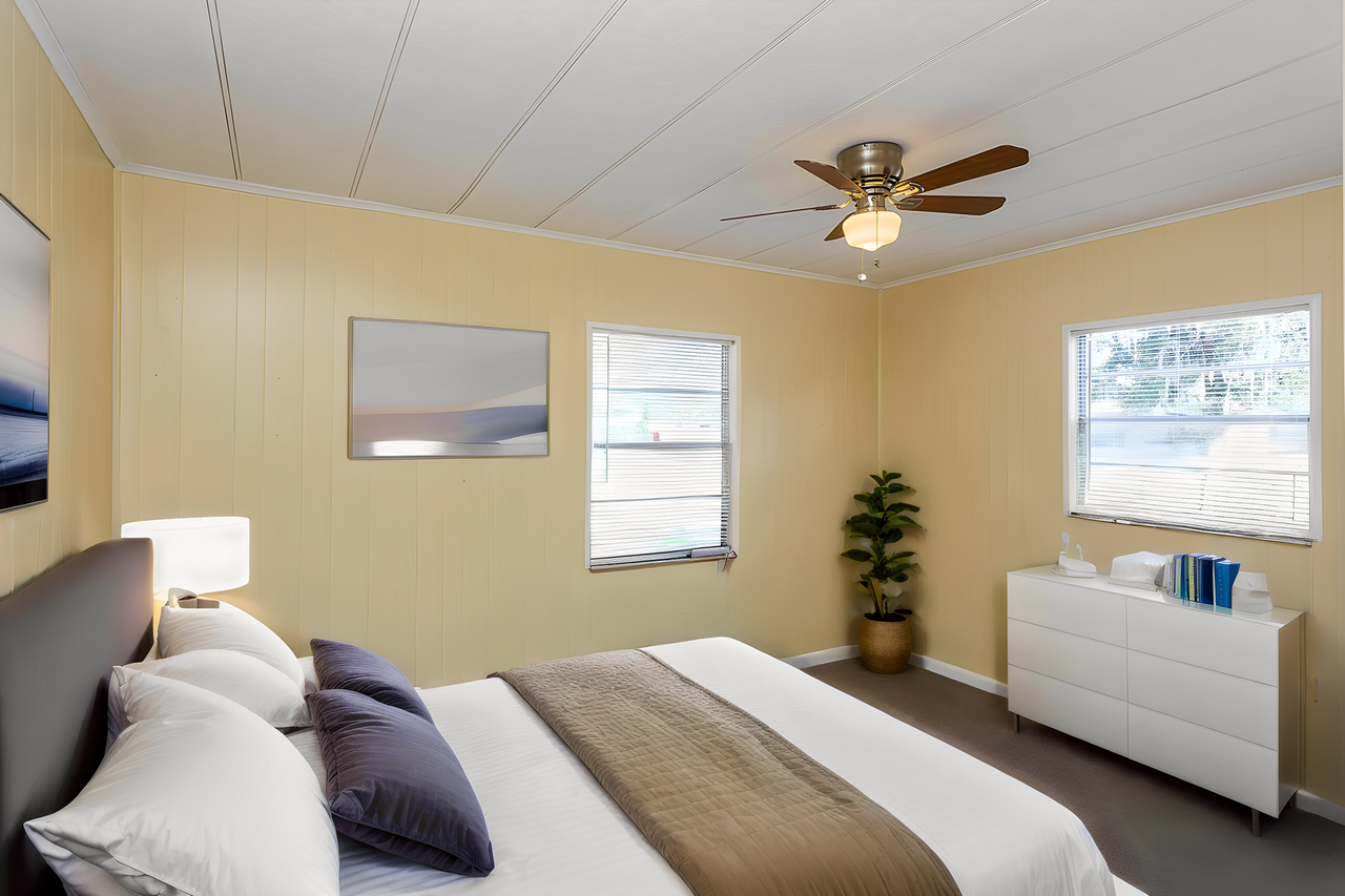 701 7th Ave - Photo 5 of 16