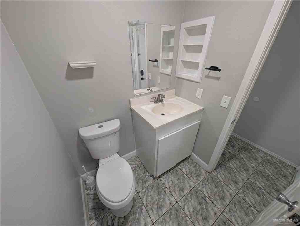 3608 Jay Ct #C - Photo 6 of 15