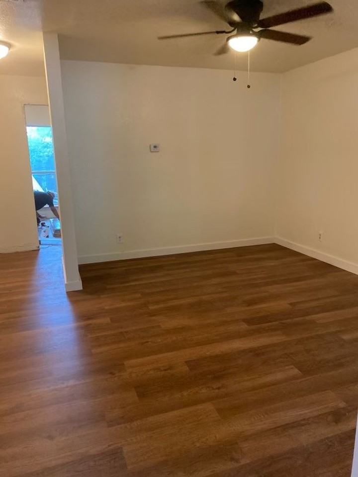 5408 Little Creek St - Photo 5 of 13