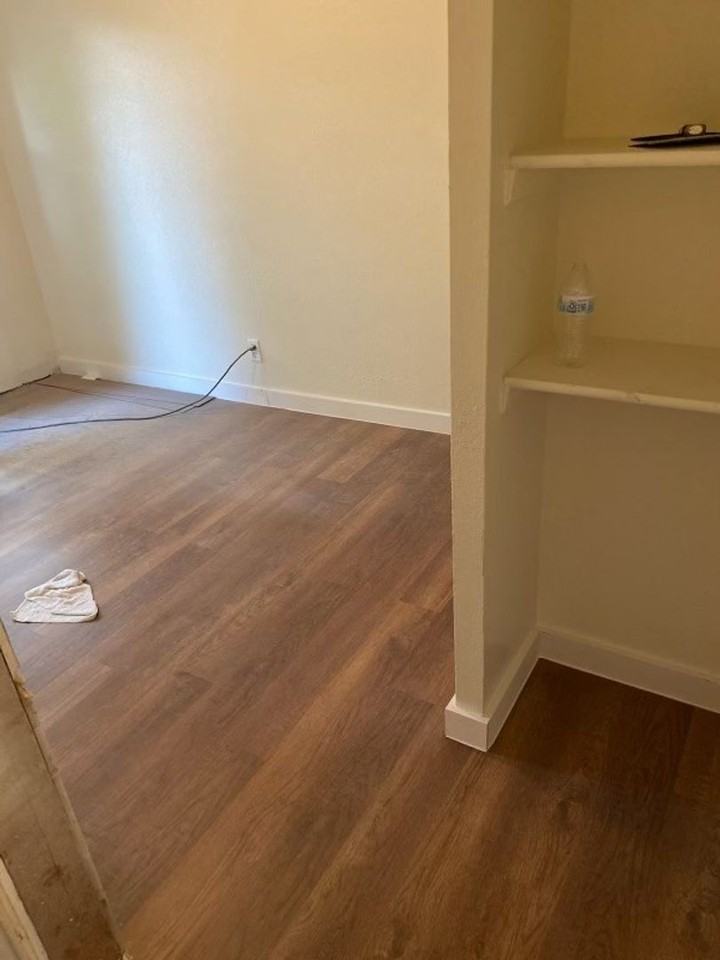 5408 Little Creek St - Photo 7 of 13