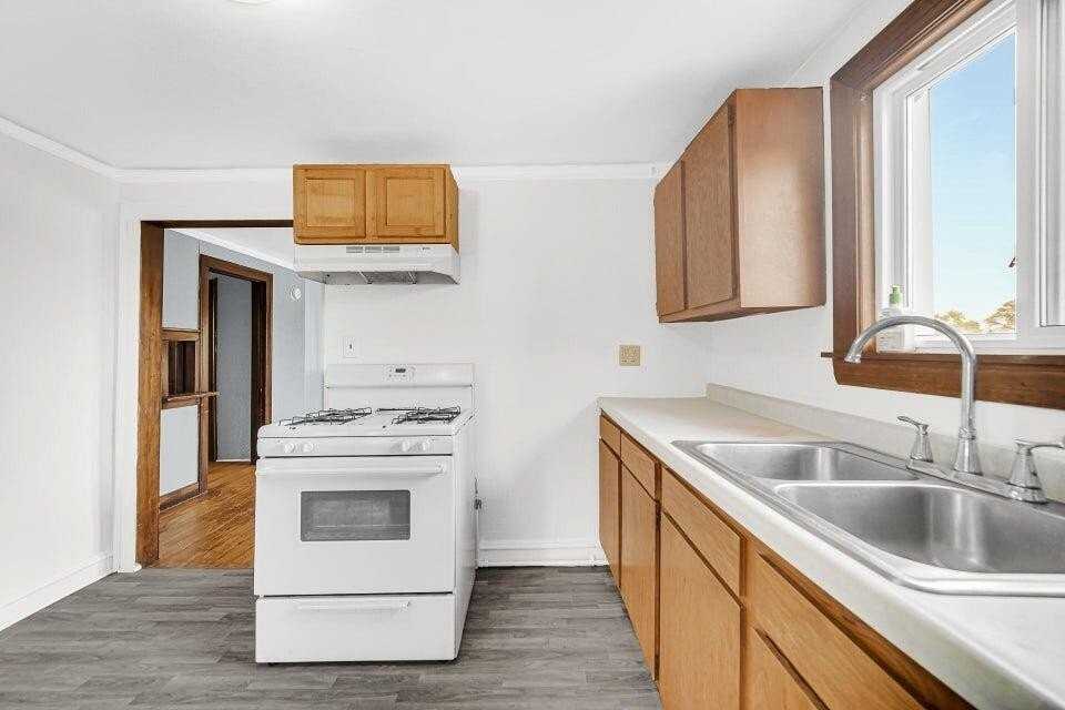 650 119th St #2 - Photo 6 of 17