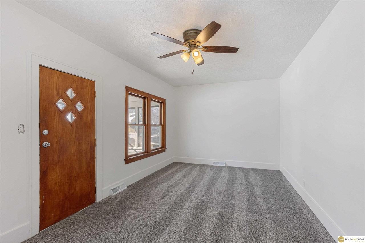 2020 7th Ave - Photo 4 of 24