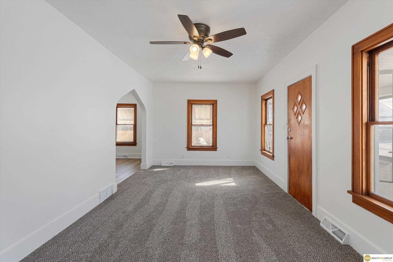 2020 7th Ave - Photo 5 of 24