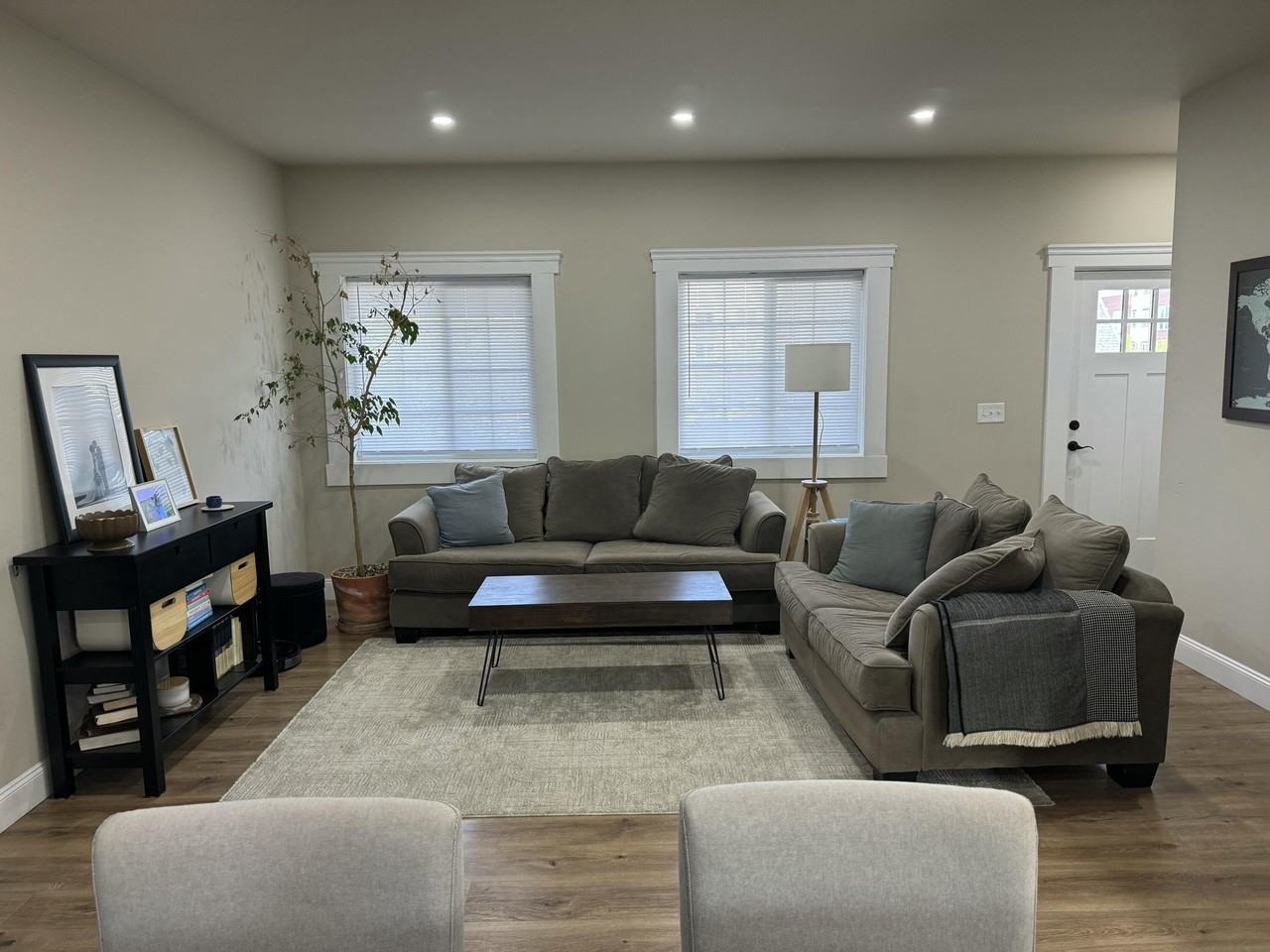 6 Maple Village Ct - Photo 5 of 25