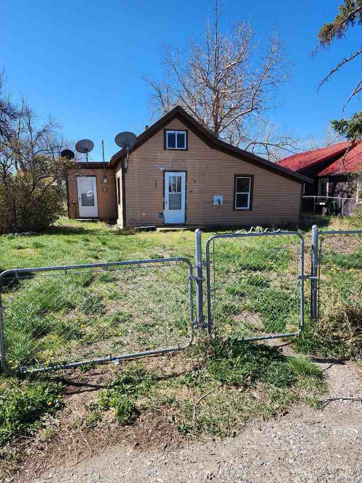 706 Illinois Ave - Photo 2 of 25