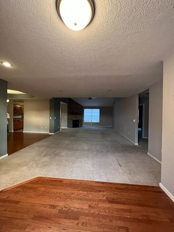 1116 N Arlington St - Photo 2 of 13