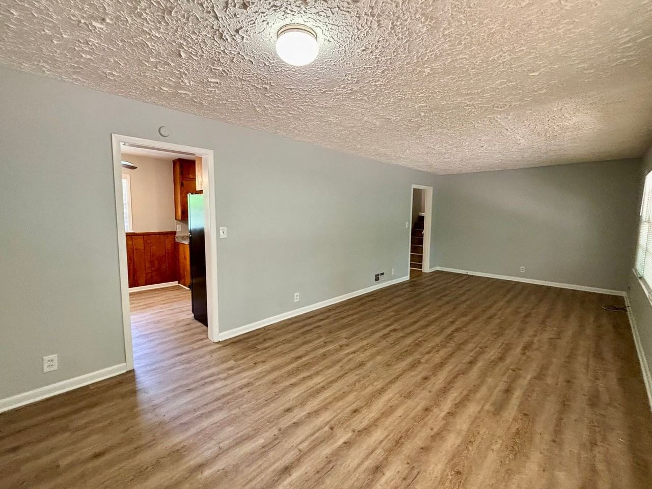 2612 Dawn Dr - Photo 2 of 25