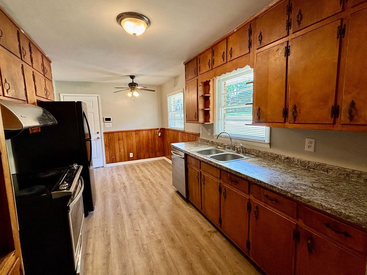 2612 Dawn Dr - Photo 7 of 25