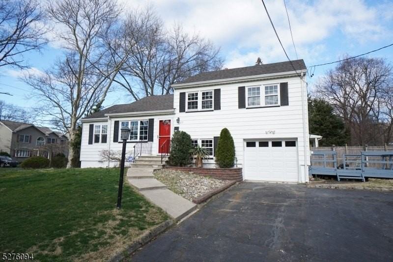 2431 Coles Ave - Photo 4 of 39