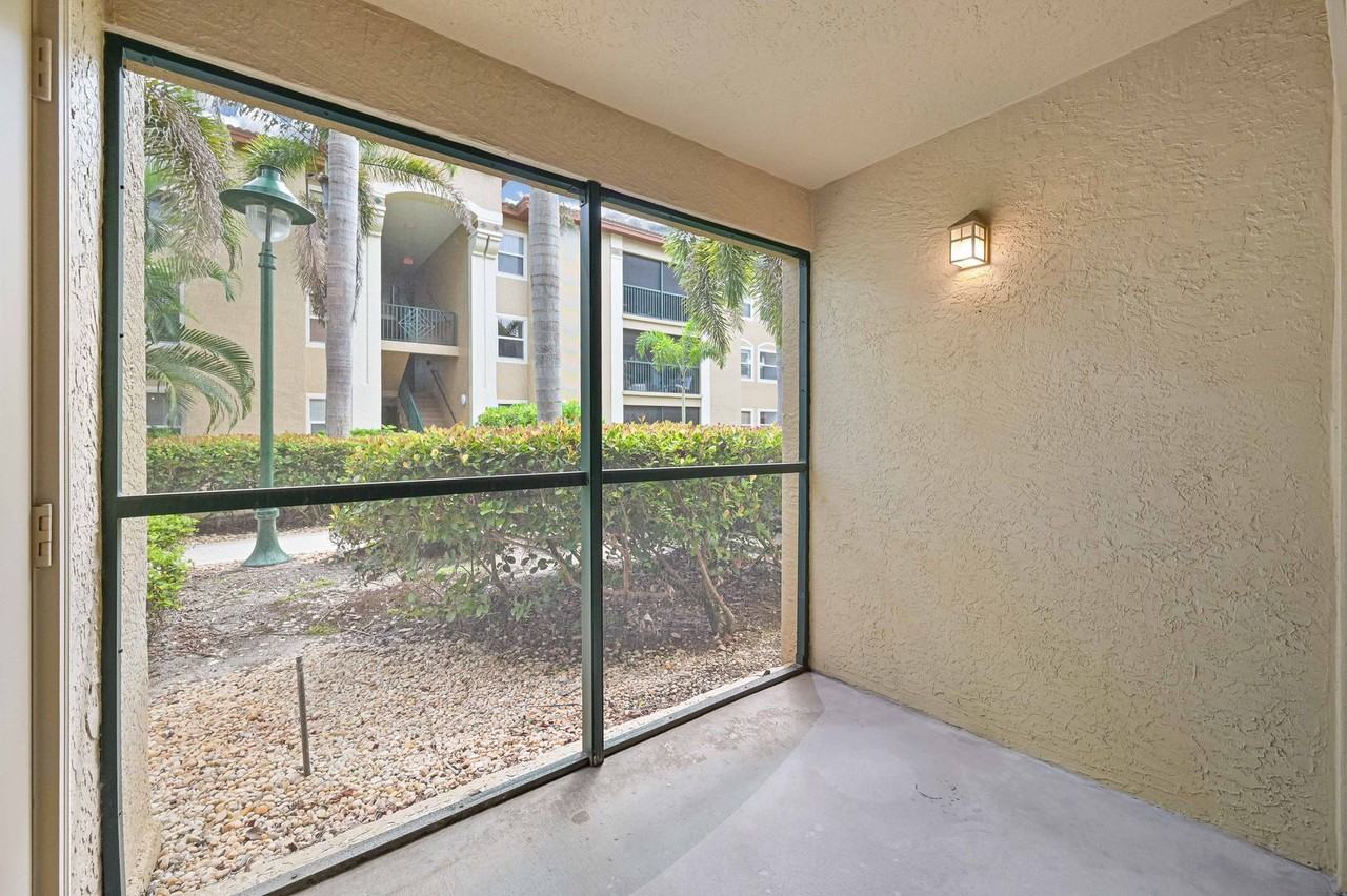 8920 Colonnades Ct E #514 - Photo 3 of 24