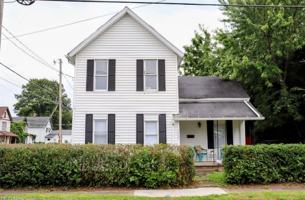 featured image of 316 Young Ave Ne