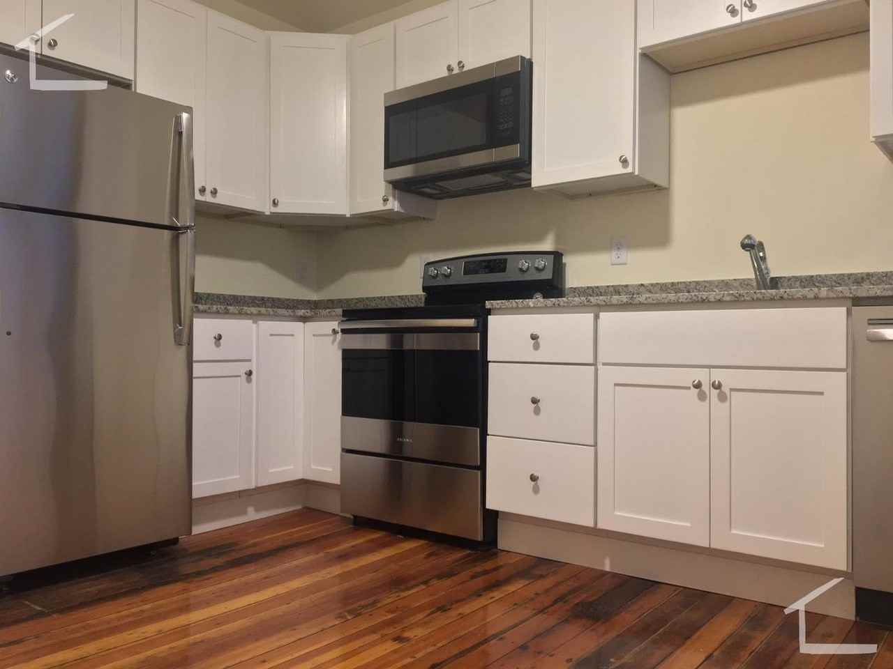 1465 Beacon St - Photo 7 of 7
