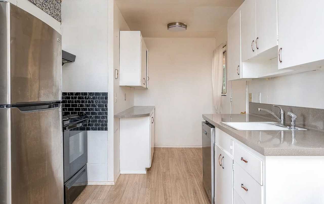 3660 Ne Lombard St - Photo 4 of 26