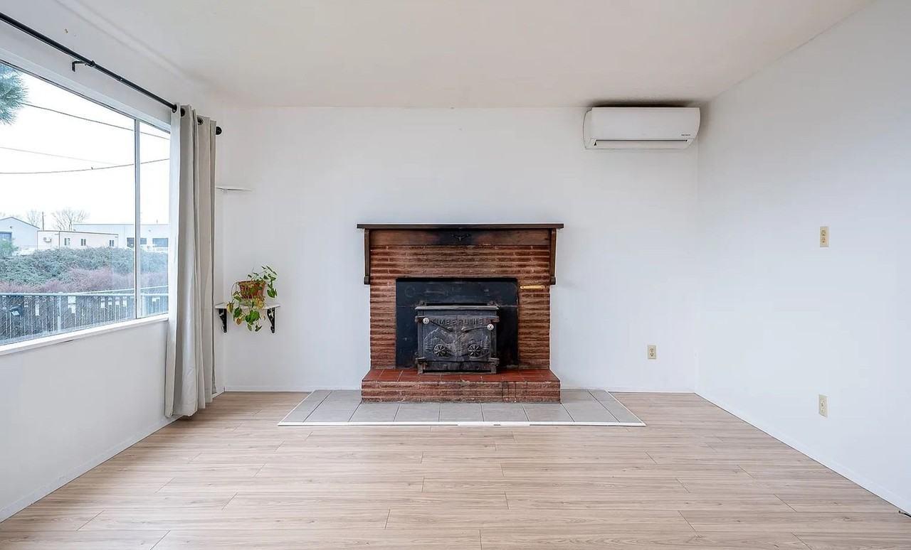 3660 Ne Lombard St - Photo 5 of 26