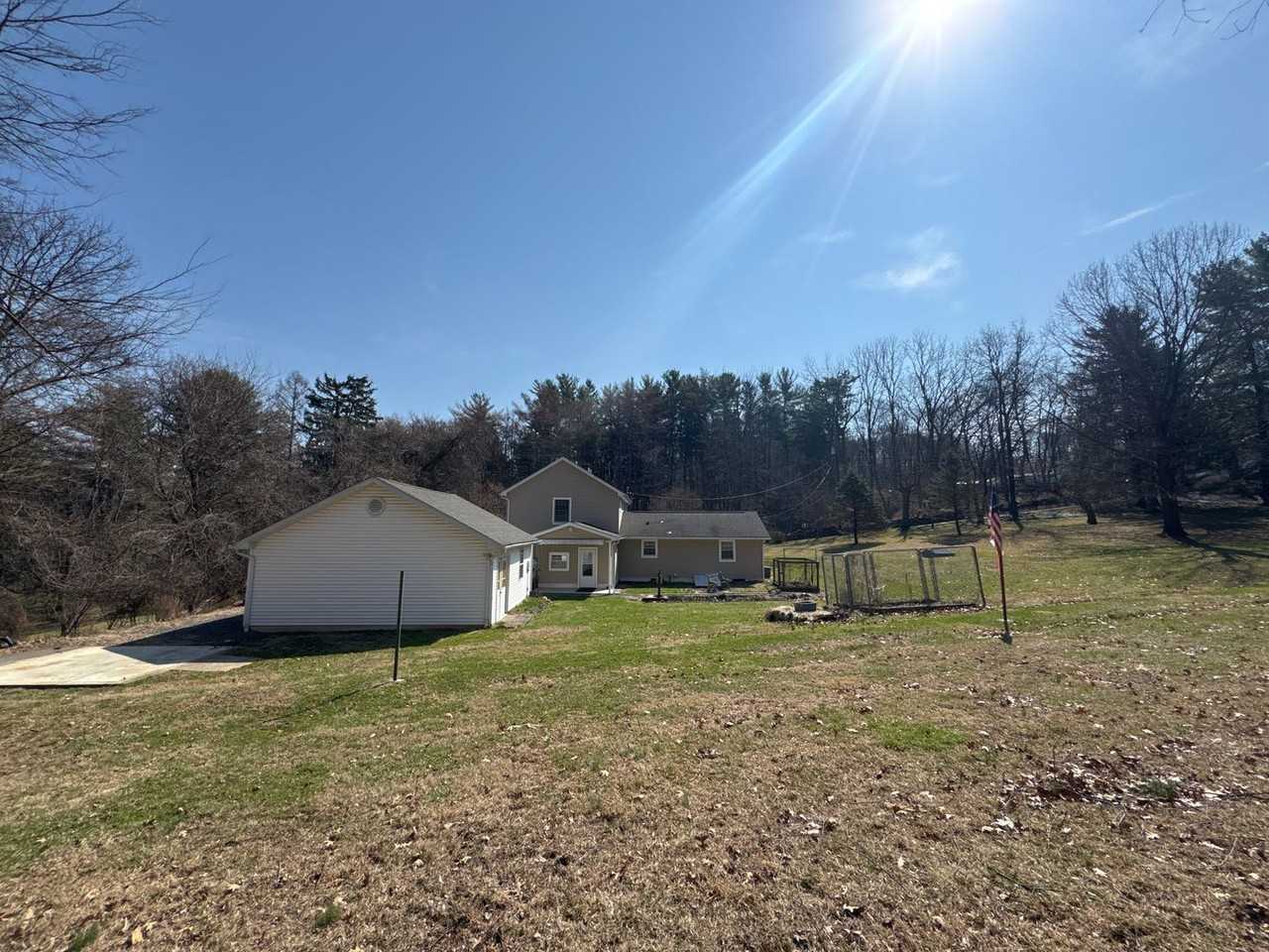 3676 Lower Saucon Rd - Photo 6 of 22