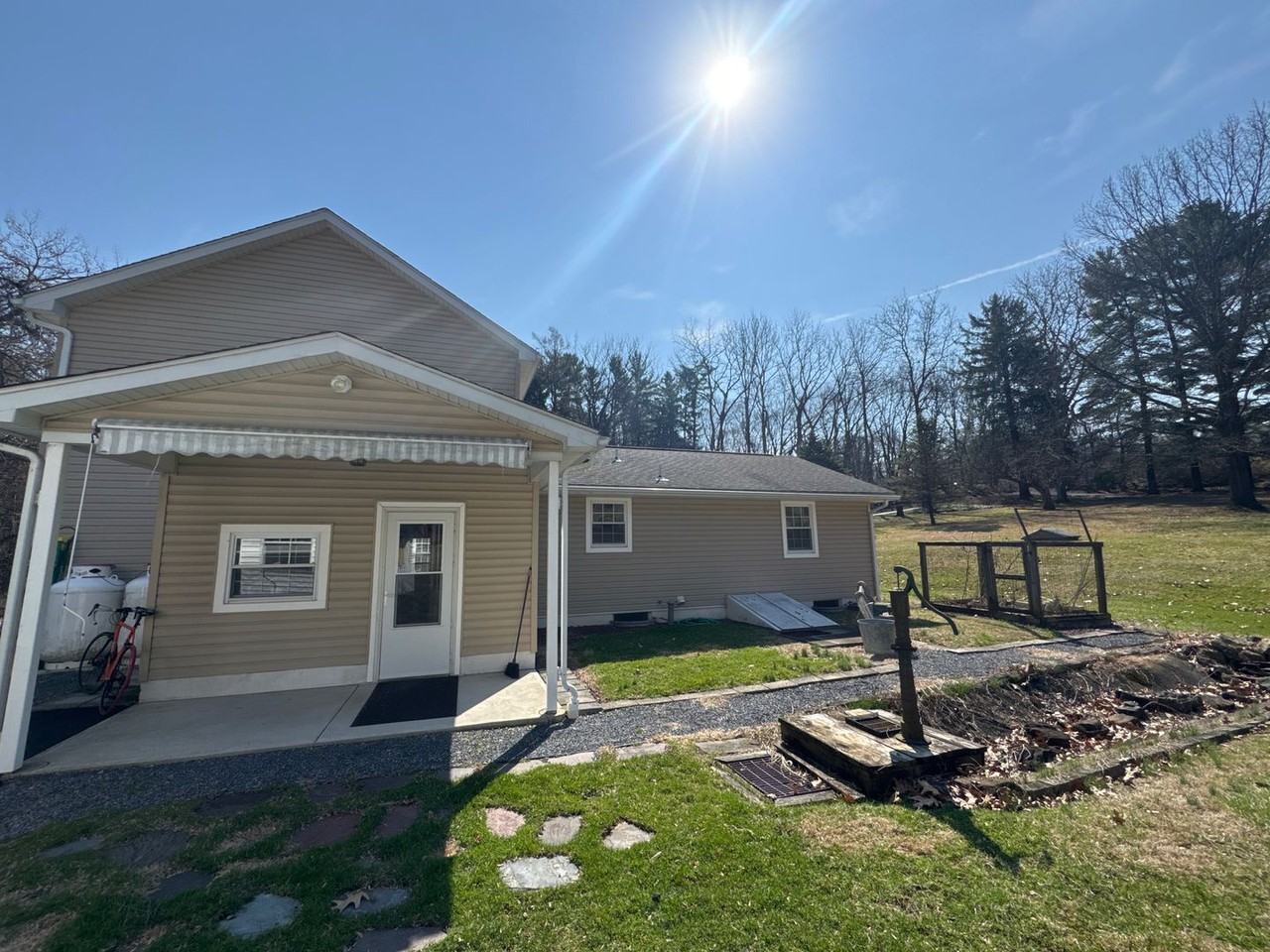 3676 Lower Saucon Rd - Photo 7 of 22