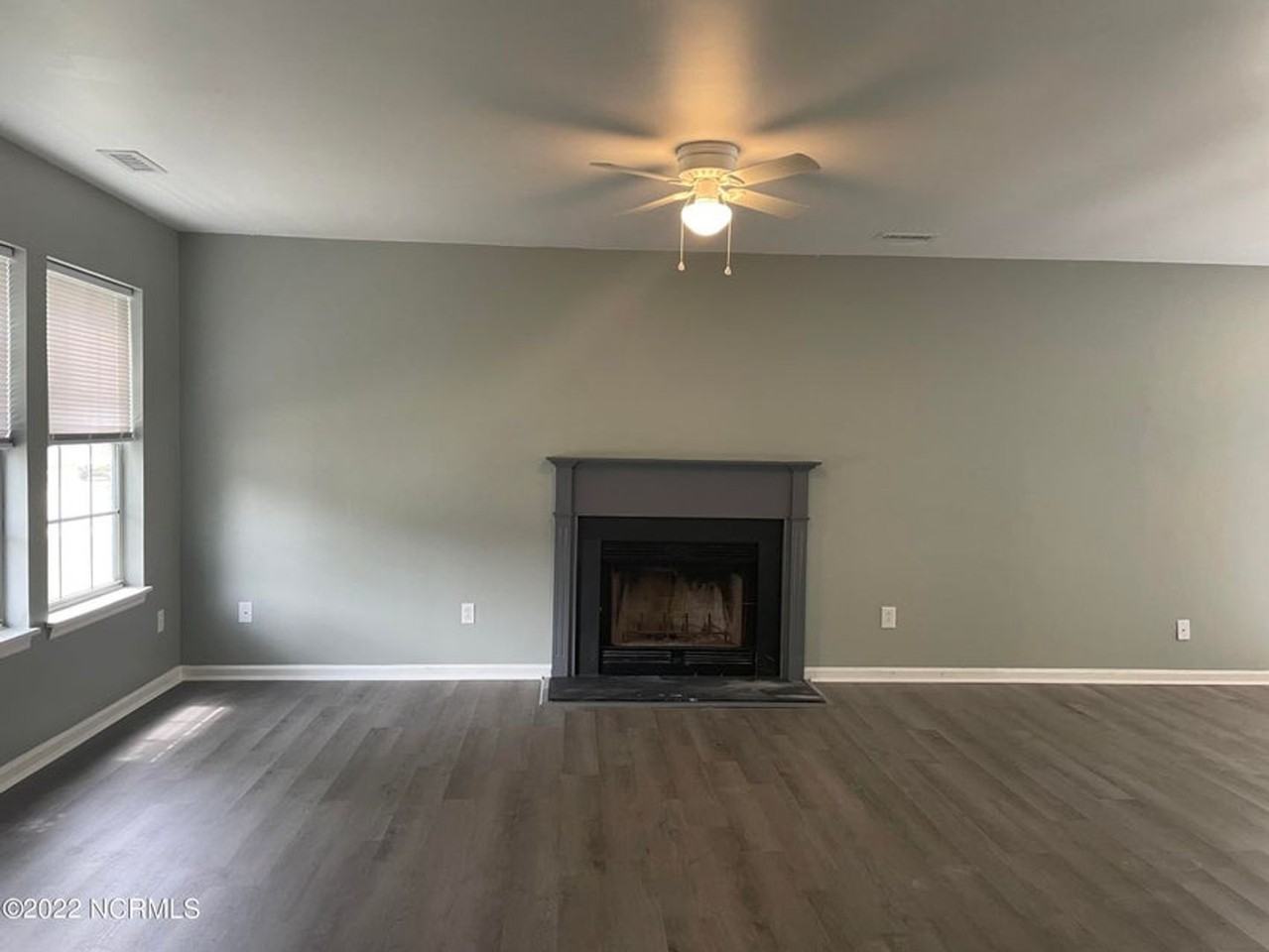 3031 Foxhorn Rd - Photo 3 of 19