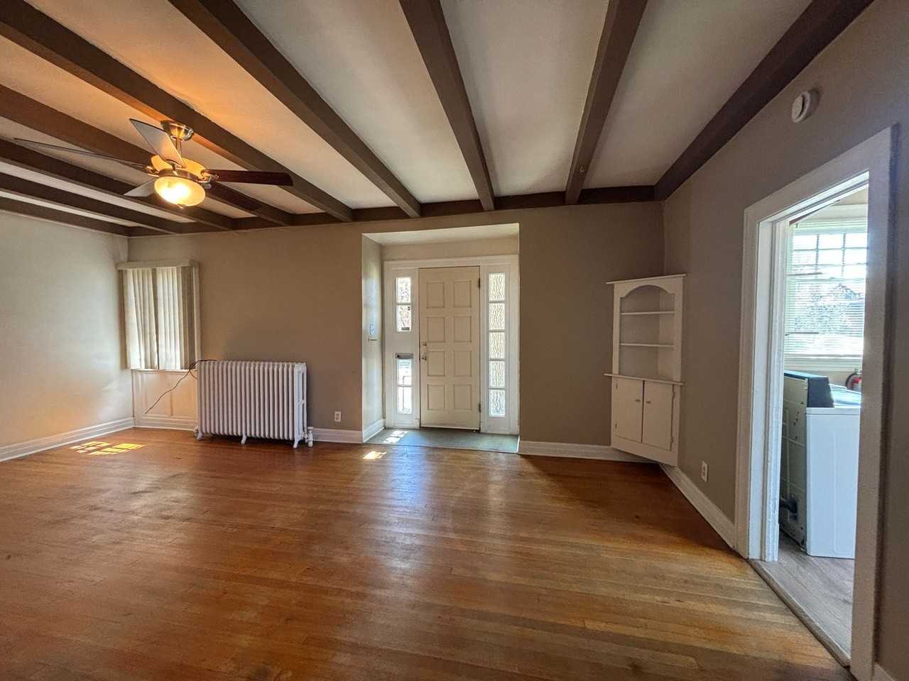 3603 E 16th Ave - Photo 3 of 12