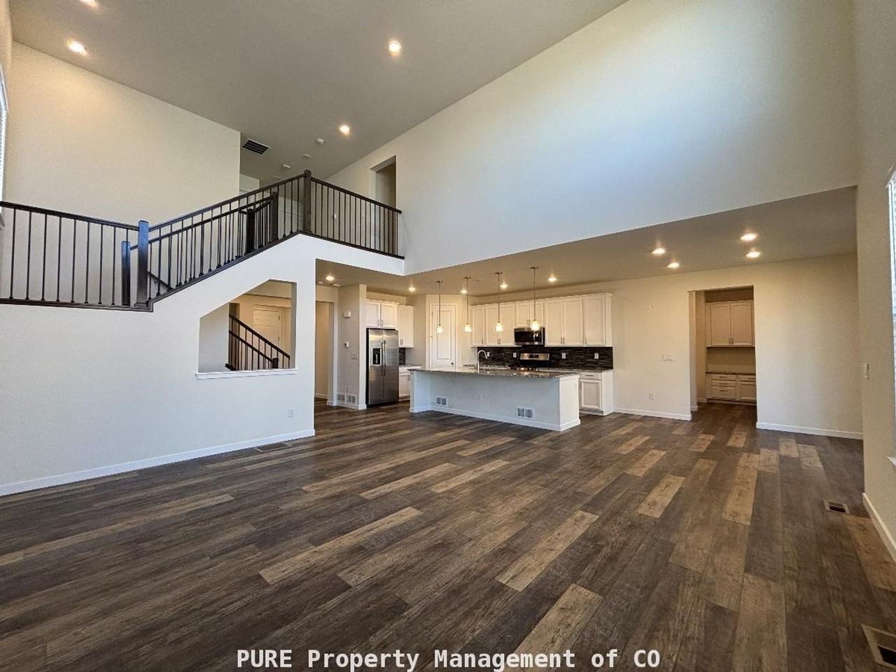 933 S Eaton Park Way - Photo 4 of 35