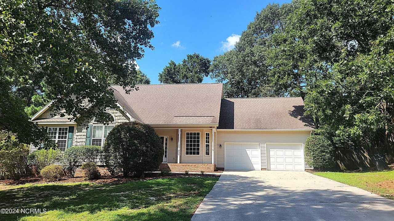235 W Hedgelawn Way - Photo 2 of 44