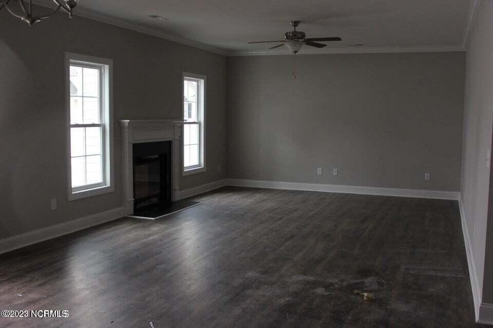 2209 Sophia Cir - Photo 2 of 5