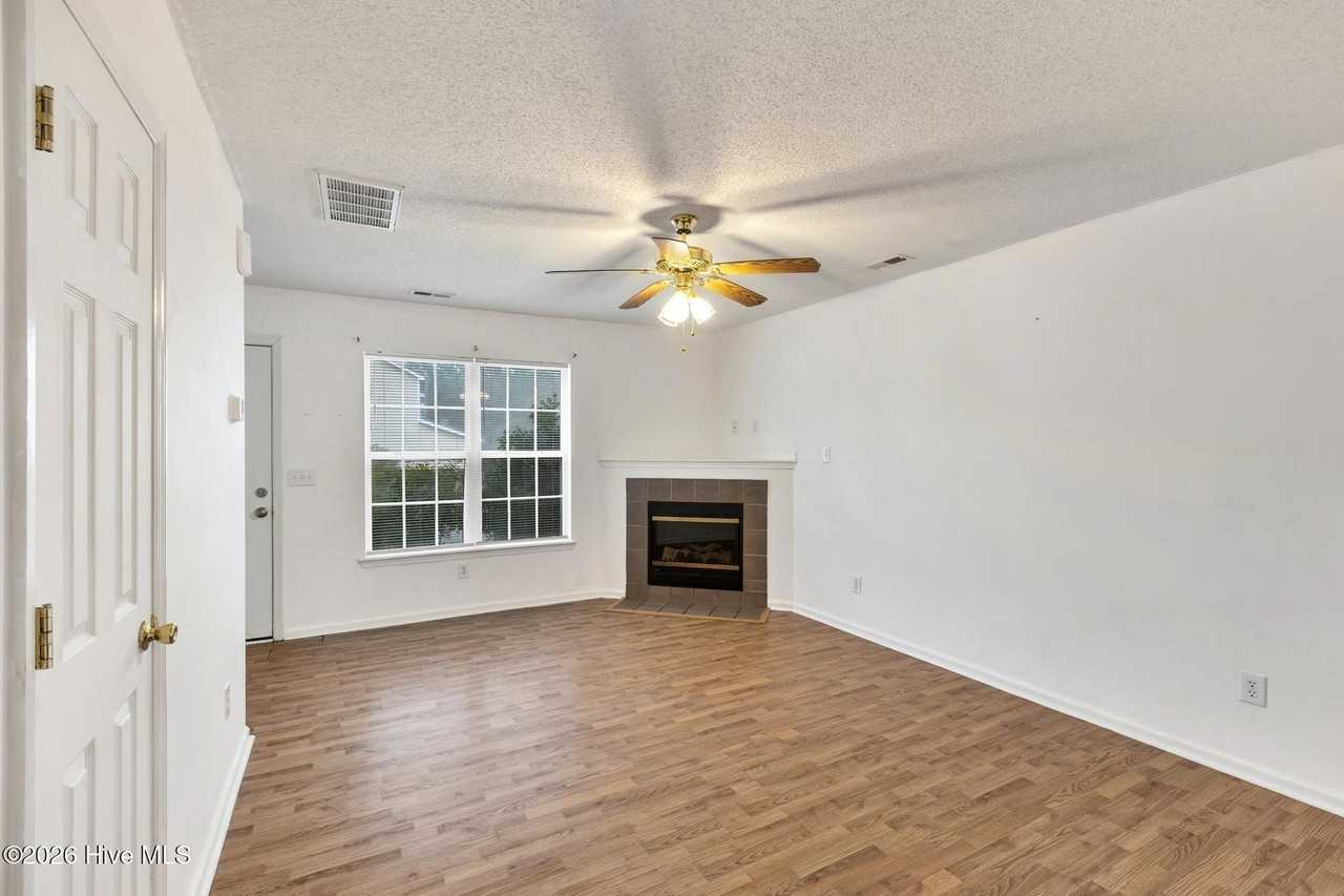 705 Timberlake Trl - Photo 5 of 21