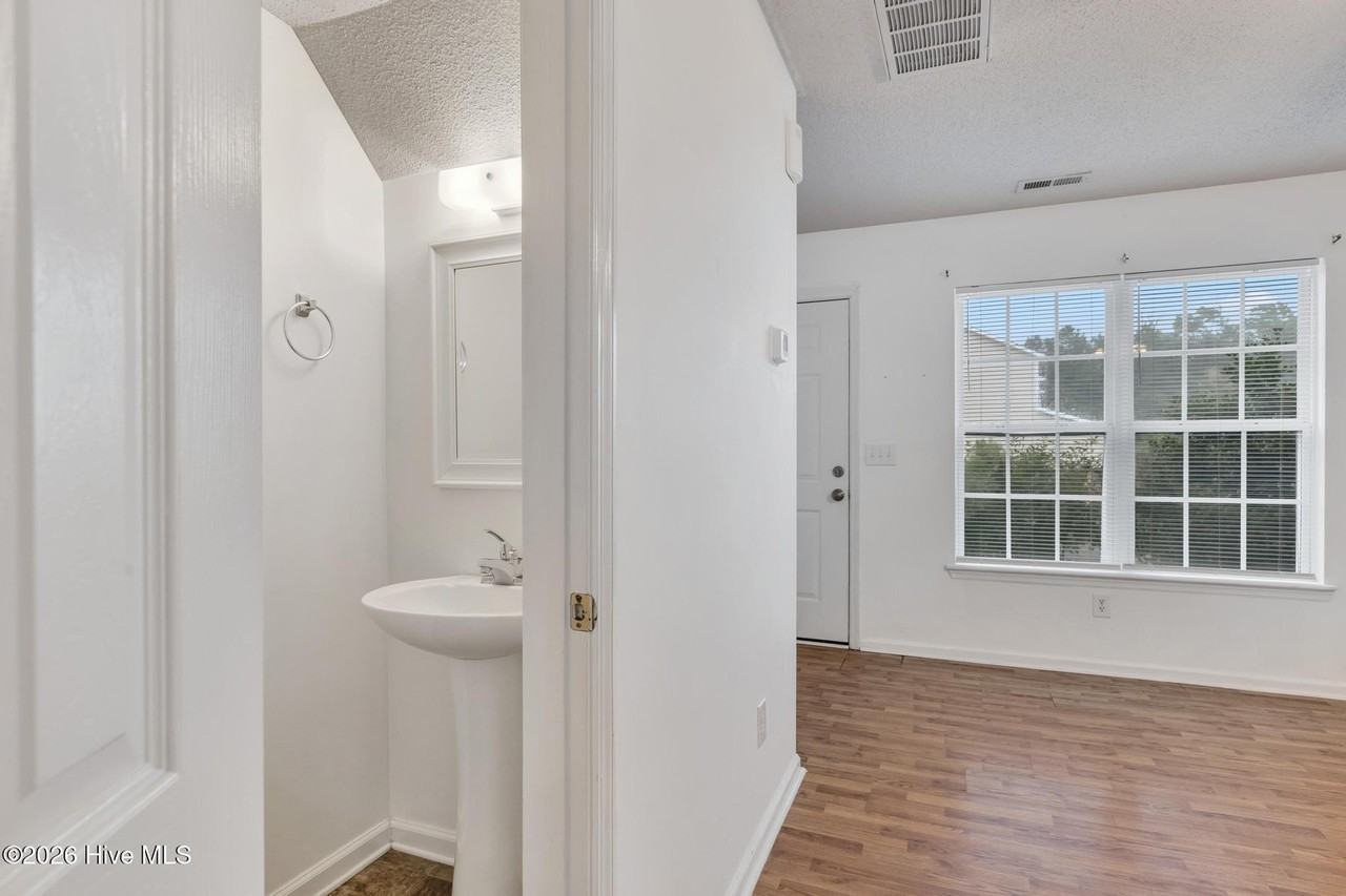 705 Timberlake Trl - Photo 6 of 21
