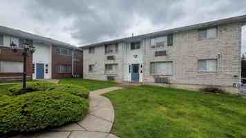 featured image of 2000 Woodlawn Ave Nw