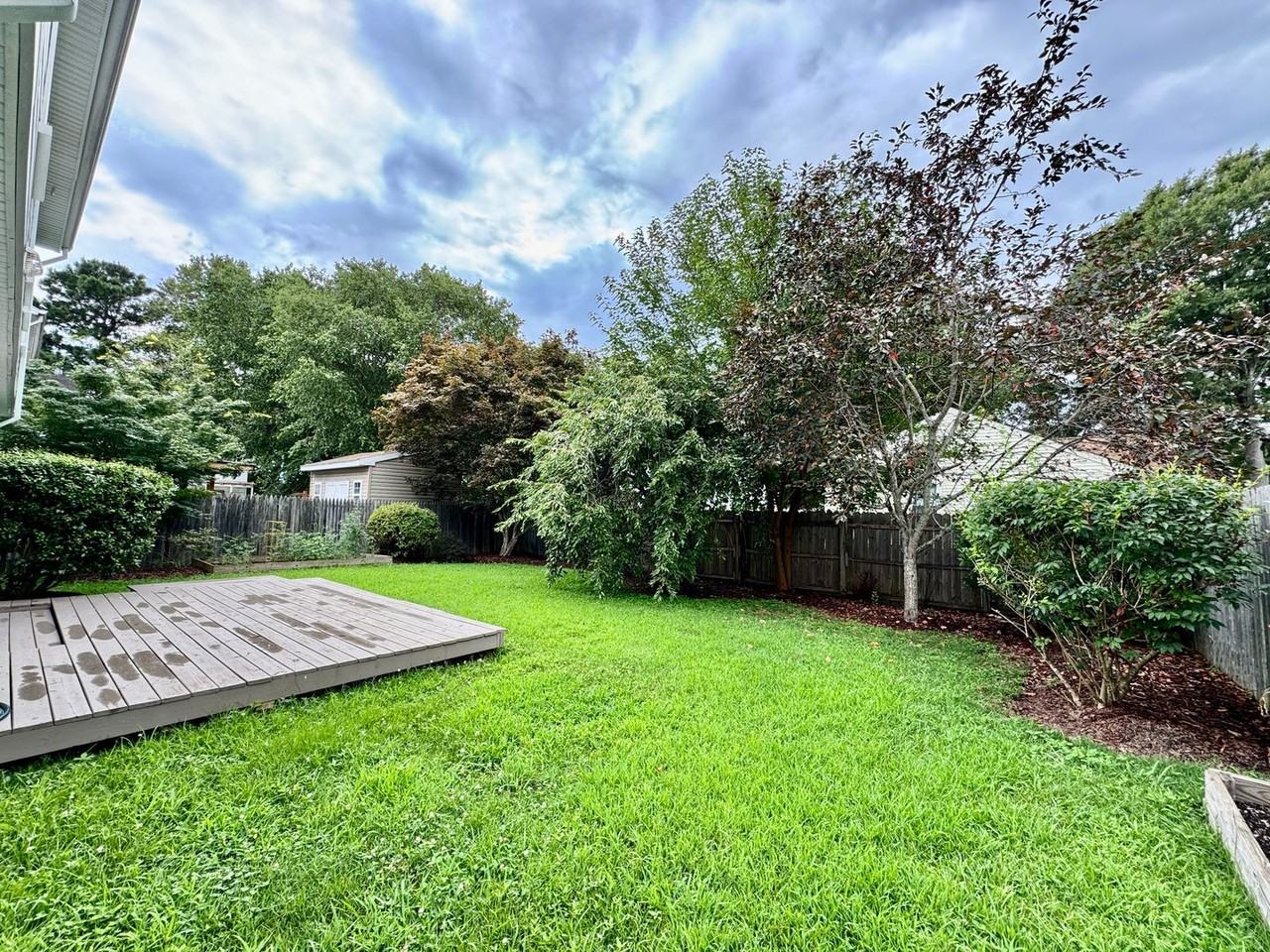 1733 Bernstein Dr - Photo 2 of 50
