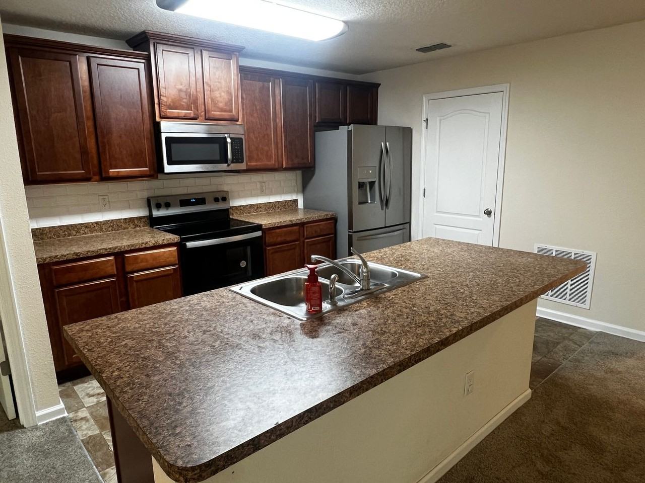 239 Brooklet Cir - Photo 6 of 14
