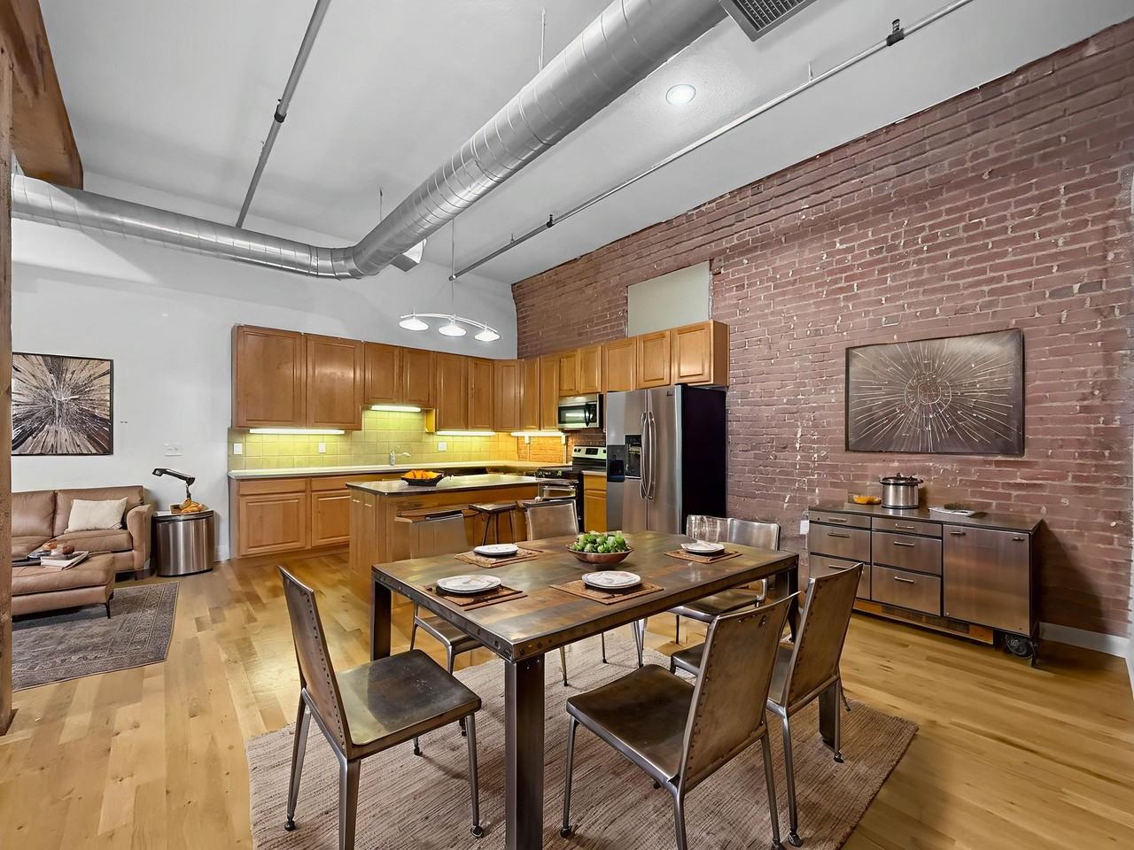Broadway Lofts - Photo 6 of 23