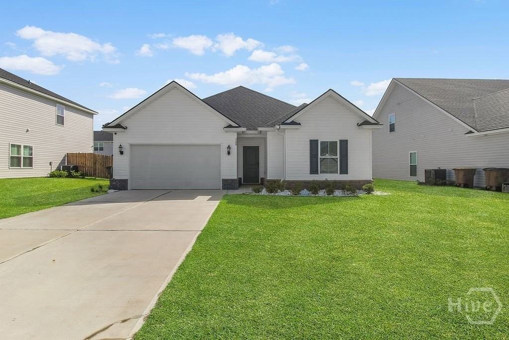 208 Alyssa Ave