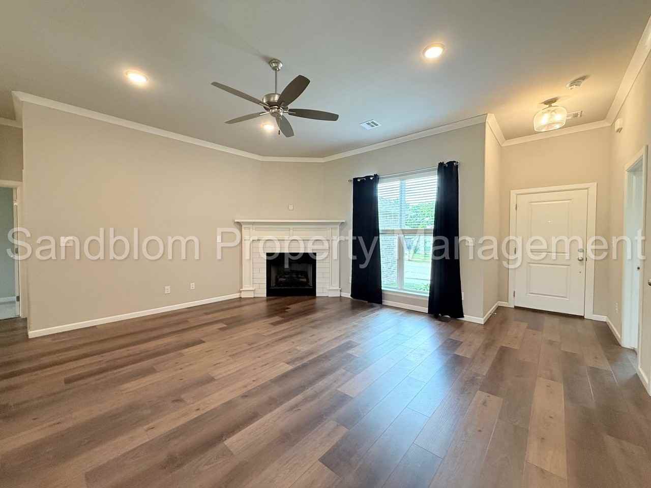 6316 E 146th St S - Photo 5 of 31