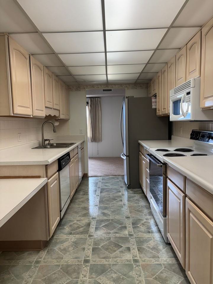 7865 E Mississippi Ave #501 - Photo 5 of 25