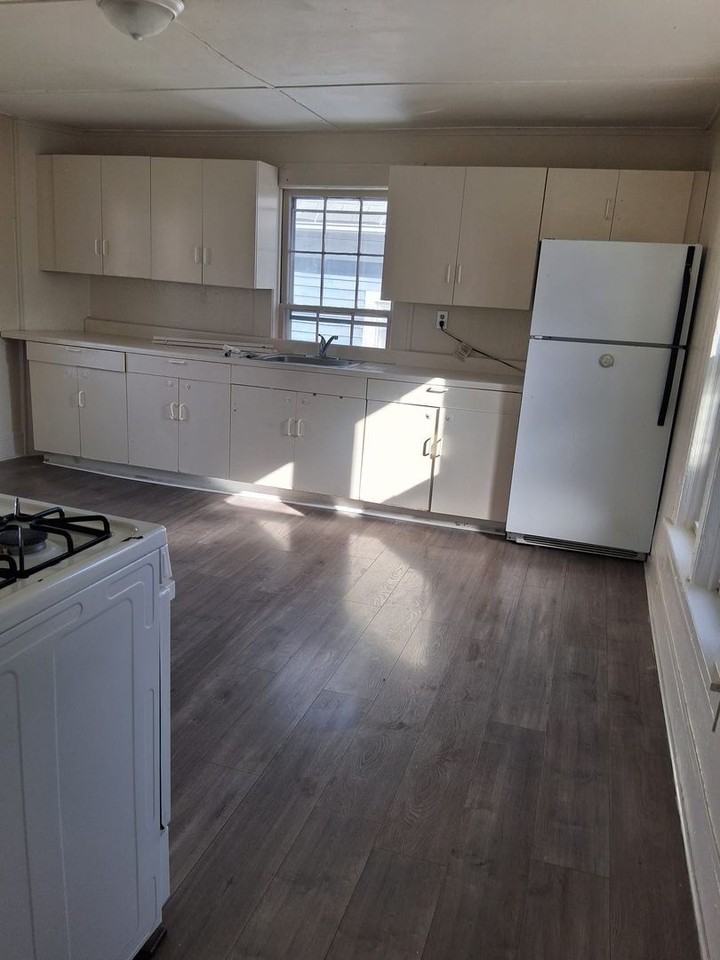 25 Franklin St - Photo 2 of 4