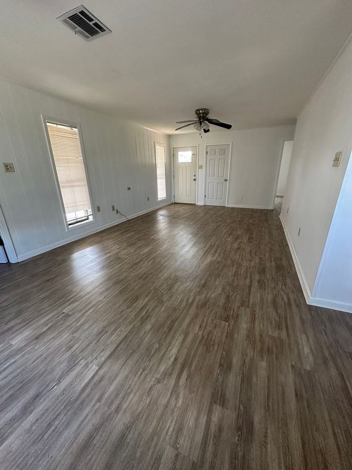 140 Marietta Pl - Photo 5 of 28