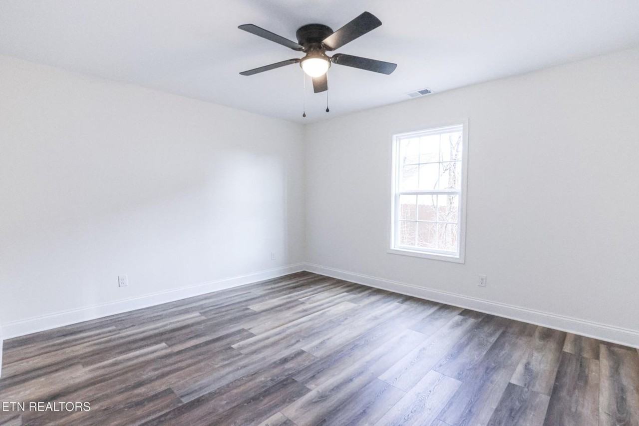 102 Ken Lewis Way - Photo 6 of 12