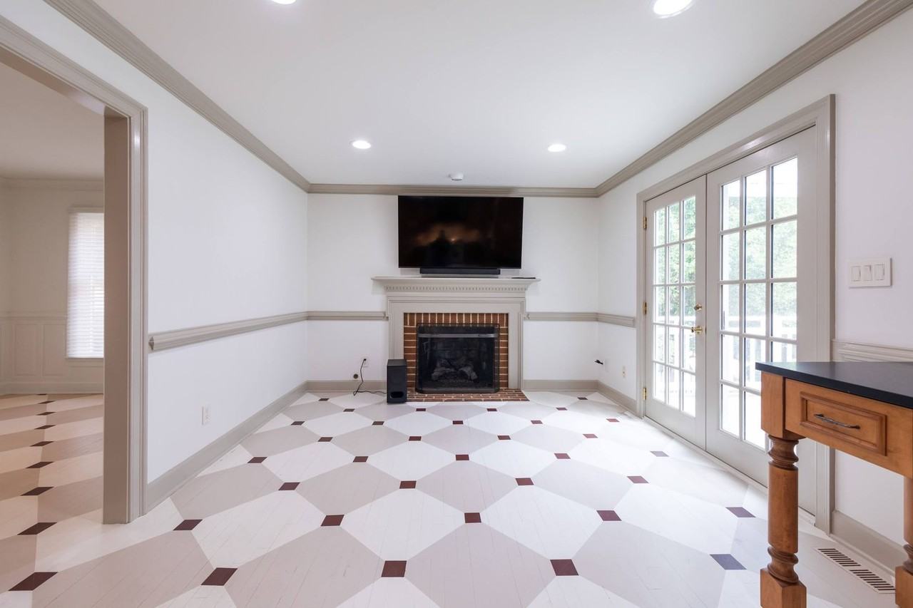 682 Counselors Way - Photo 4 of 18