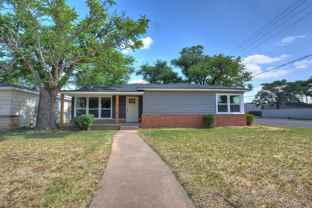 3802 25th St - Photo 1 of 1