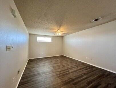 5845 7th St #B - Photo 4 of 11