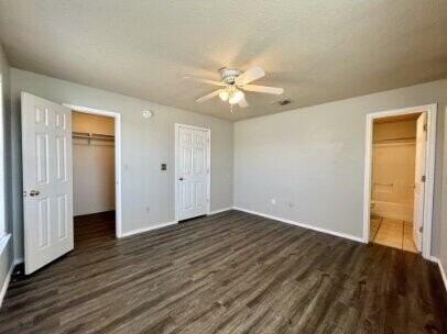5845 7th St #B - Photo 6 of 11