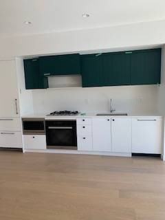 94 West King Edward Avenue - Photo 3 of 15