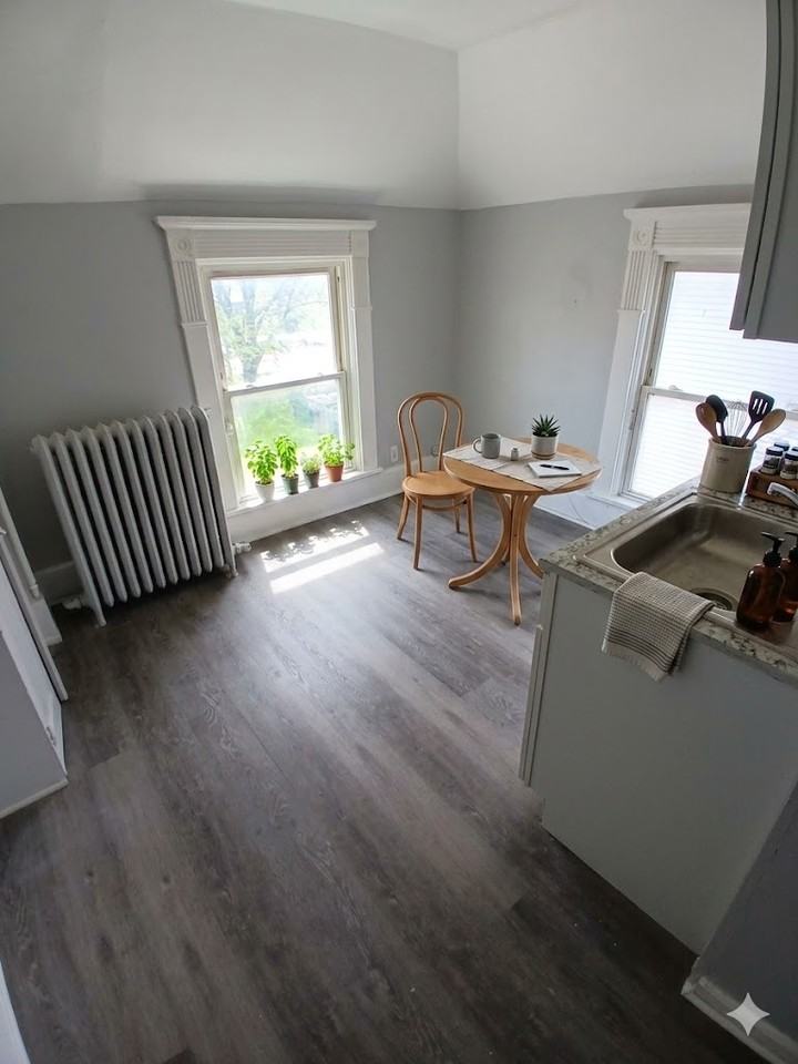 520 Park Ave #4 - Photo 2 of 4