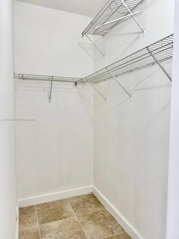 9203 Sw 170th Ct - Photo 5 of 16